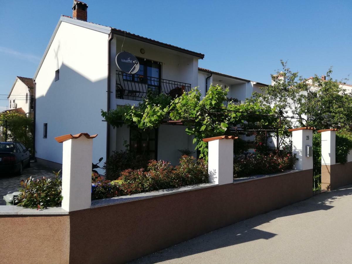 Apartamento Family Apartman Luka Rovinj Exterior foto